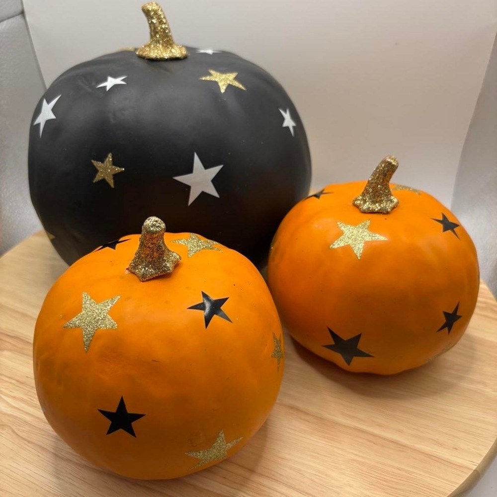 Set of 3 Halloween Pumpkin Figurines Star Design Orange Black Gold White